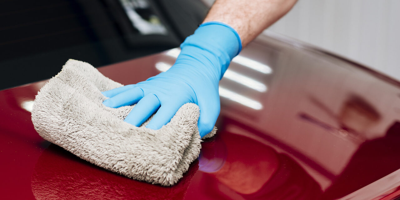 Nettoyage à sec, quelles conséquences pour votre véhicule ?